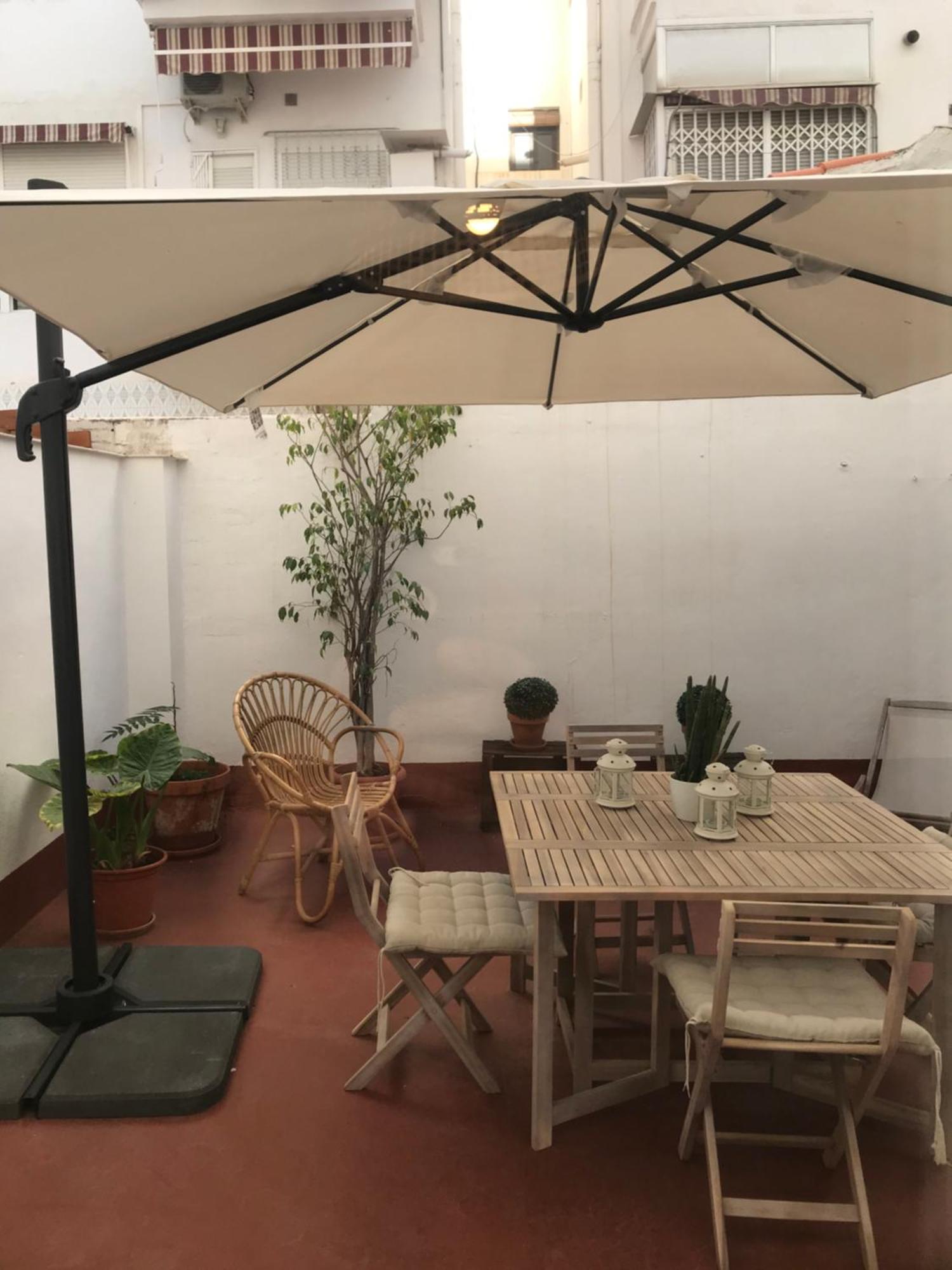2 Terraza Free Wifi Appartamento Valenza